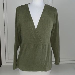 Plus Size Army Green V-neck Sweater w/ Ruffled Cuffs (2X)